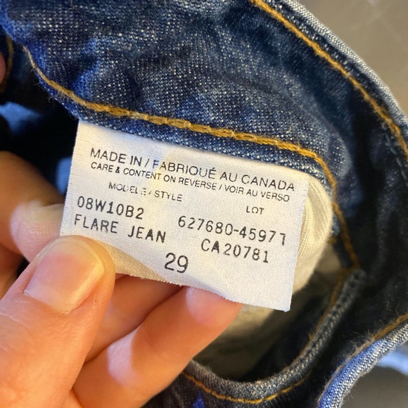 Vintage 90βs Tommy Hilfiger Darkwash Blue Denim Bootcut Jeans Made In Canada - Picture 4 of 4